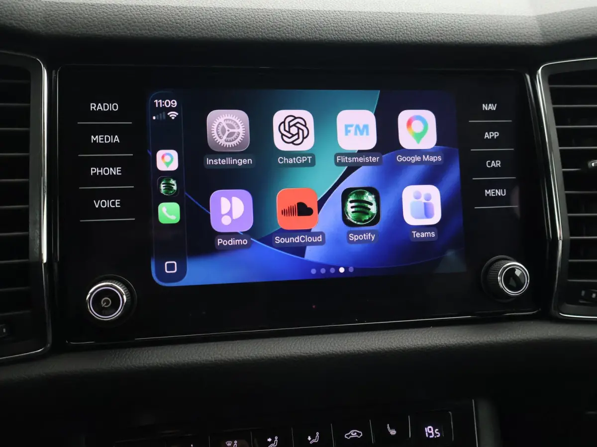 1.4 TSI ACT 150 PK DSG + LED | STOELVERWARMING | APPLE CARPLAY | NAVIGATIE | PRIVACY GLASS