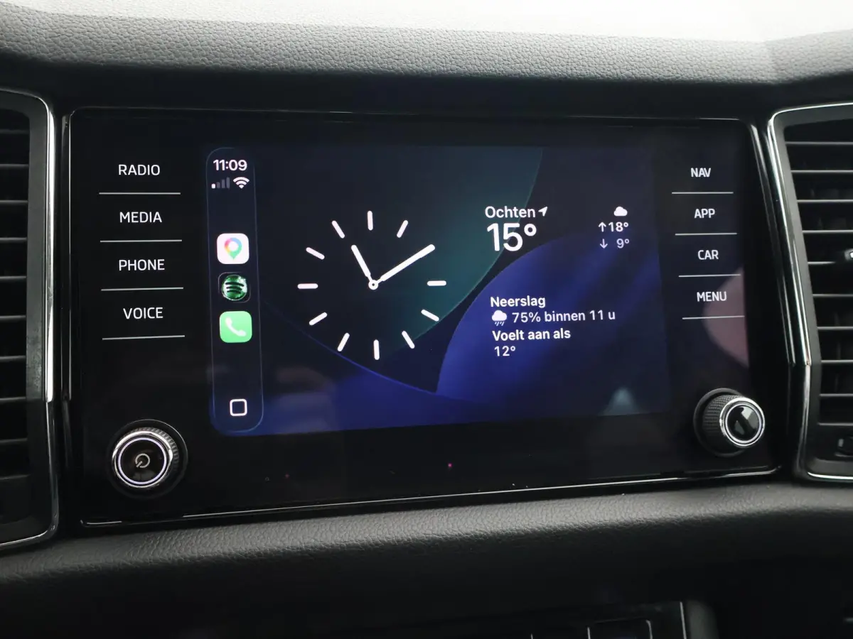 1.4 TSI ACT 150 PK DSG + LED | STOELVERWARMING | APPLE CARPLAY | NAVIGATIE | PRIVACY GLASS