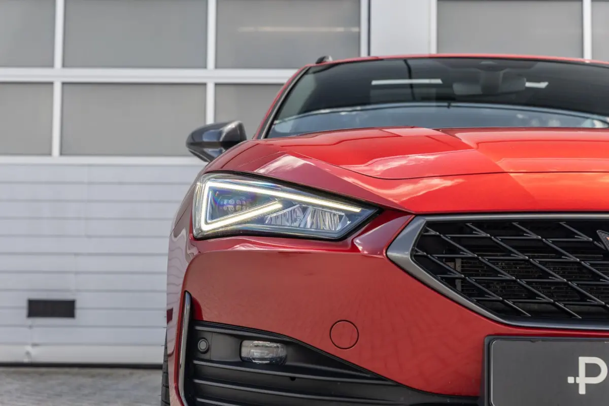 1.4 e-Hybrid 204pk Business | SoH 94% | Panoramadak | Stoelverwarming | Navigatie | Full Link