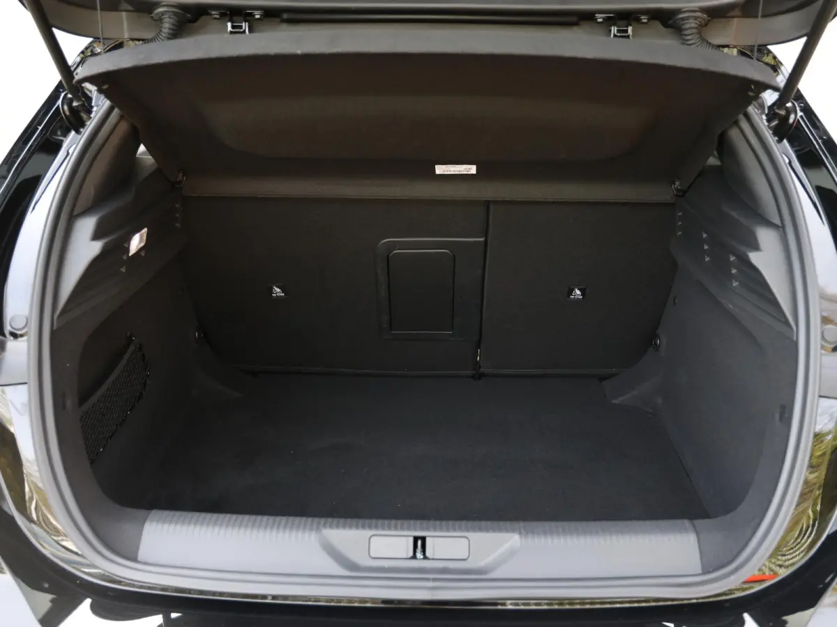 1.2 Hybrid 145 e-DCS6 GT | 360 graden Camera | Adaptieve cruise control | GT interieur met sportstoelen