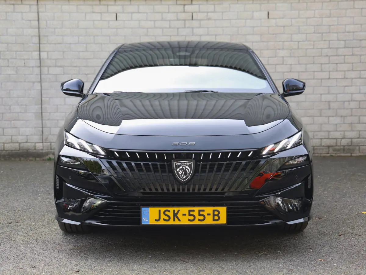 1.2 Hybrid 145 e-DCS6 GT | 360 graden Camera | Adaptieve cruise control | GT interieur met sportstoelen