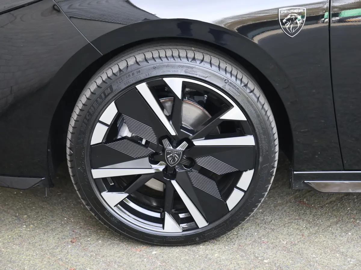 1.2 Hybrid 145 e-DCS6 GT | 360 graden Camera | Adaptieve cruise control | GT interieur met sportstoelen