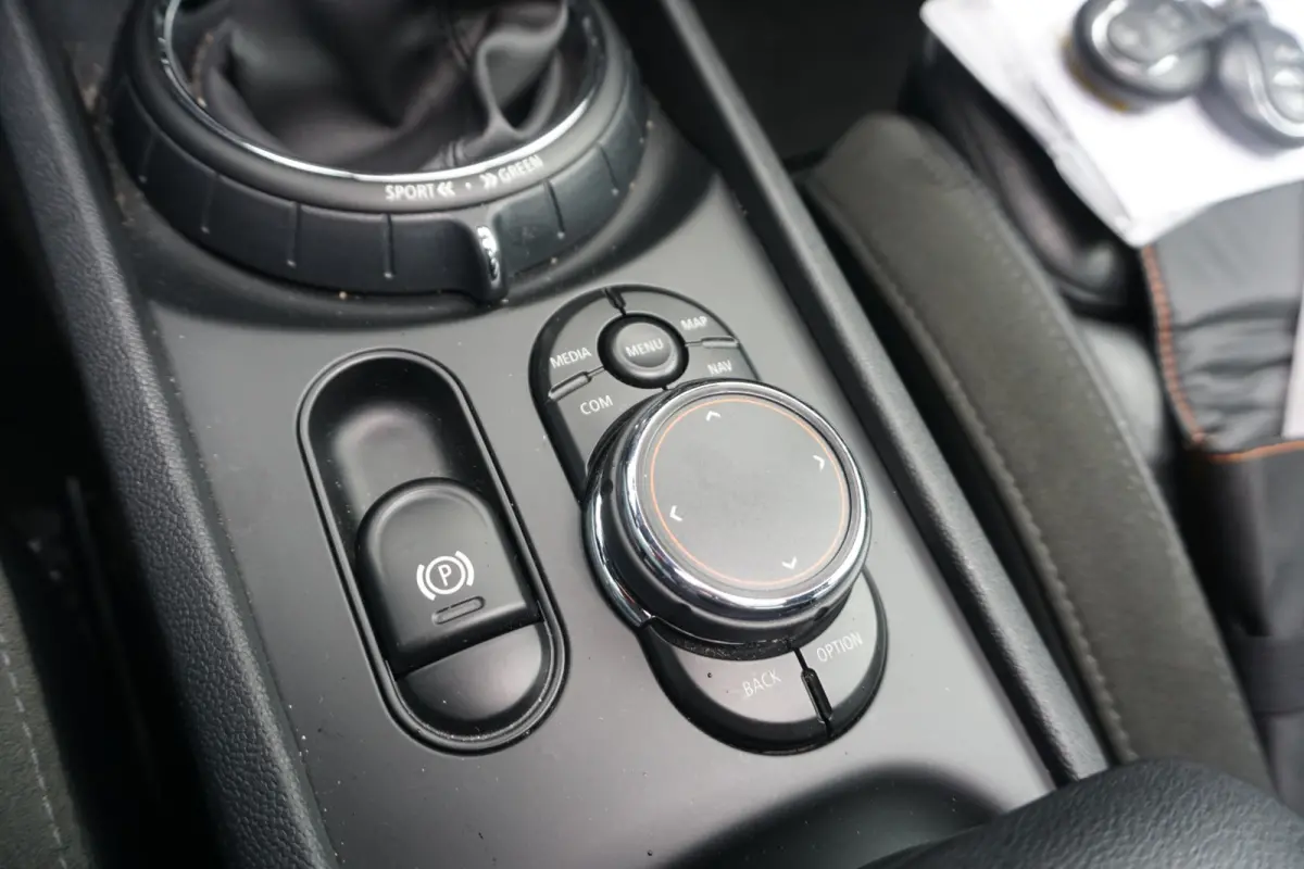 1.5 Cooper Chili Automaat | PANO DAK | LED/XENON | STOELVERW. | LEDER | ECC |