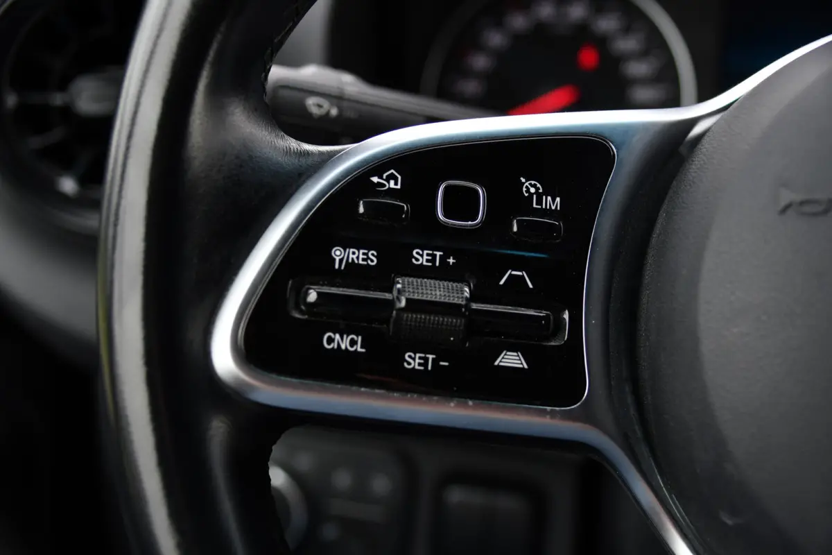 315 1.9 CDI L2H2 AMG Edition Adaptieve Cruise, Camera, Carplay, 150pk, LED, Dodehoek, Sensoren, Multimedia, Uniek!