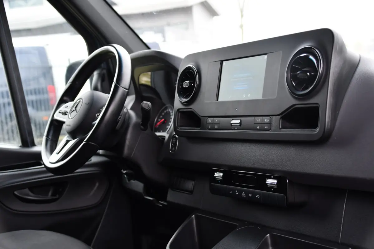 315 1.9 CDI L2H2 AMG Edition Adaptieve Cruise, Camera, Carplay, 150pk, LED, Dodehoek, Sensoren, Multimedia, Uniek!