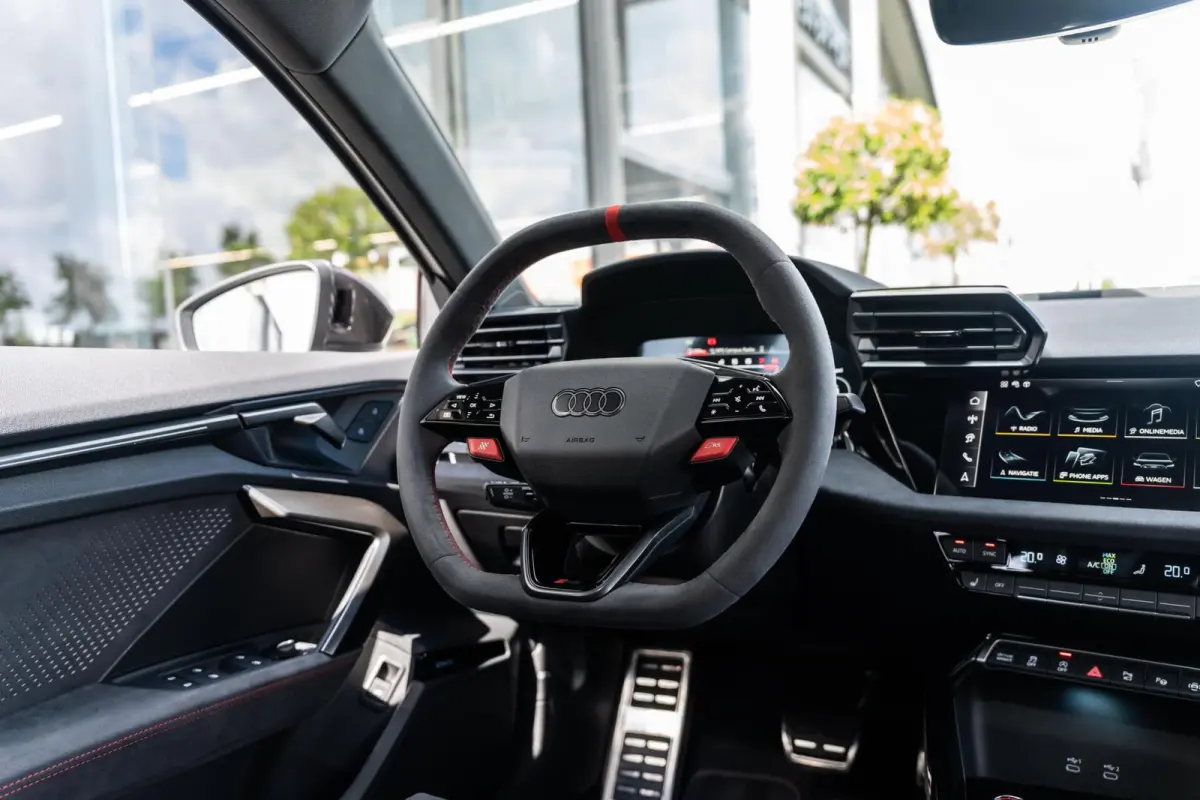 RS 3 2.5 TFSI quattro Pano Sonos Carbon Schaalstoelen