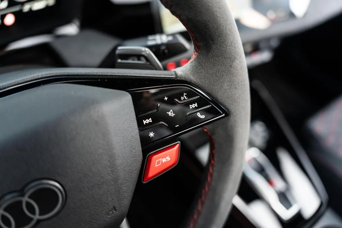 RS 3 2.5 TFSI quattro Pano Sonos Carbon Schaalstoelen