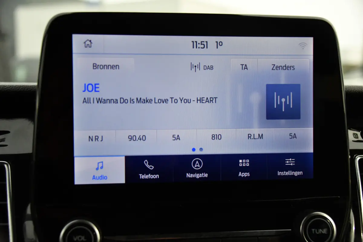320 2.0 TDCI L1H1 Sport DC Camera, Cruise, Carplay, 170pk, 2 x Schuifdeur, Automaat, LED, Leder, Stoelverwarming, Uniek!