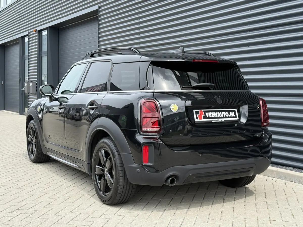 2.0 Cooper SE ALL4 Leder/Camera/Apple
