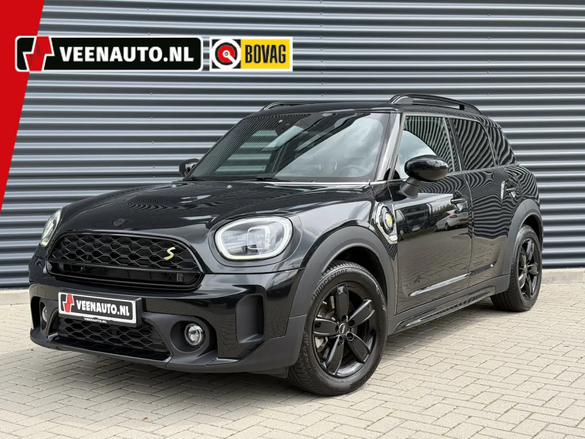 2.0 Cooper SE ALL4 Leder/Camera/Apple