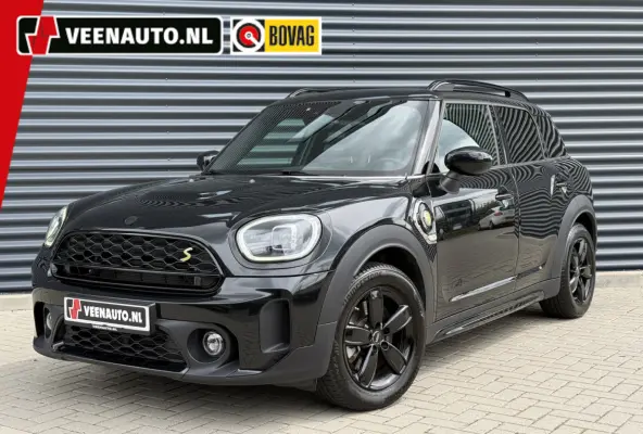 2.0 Cooper SE ALL4 Leder/Camera/Apple
