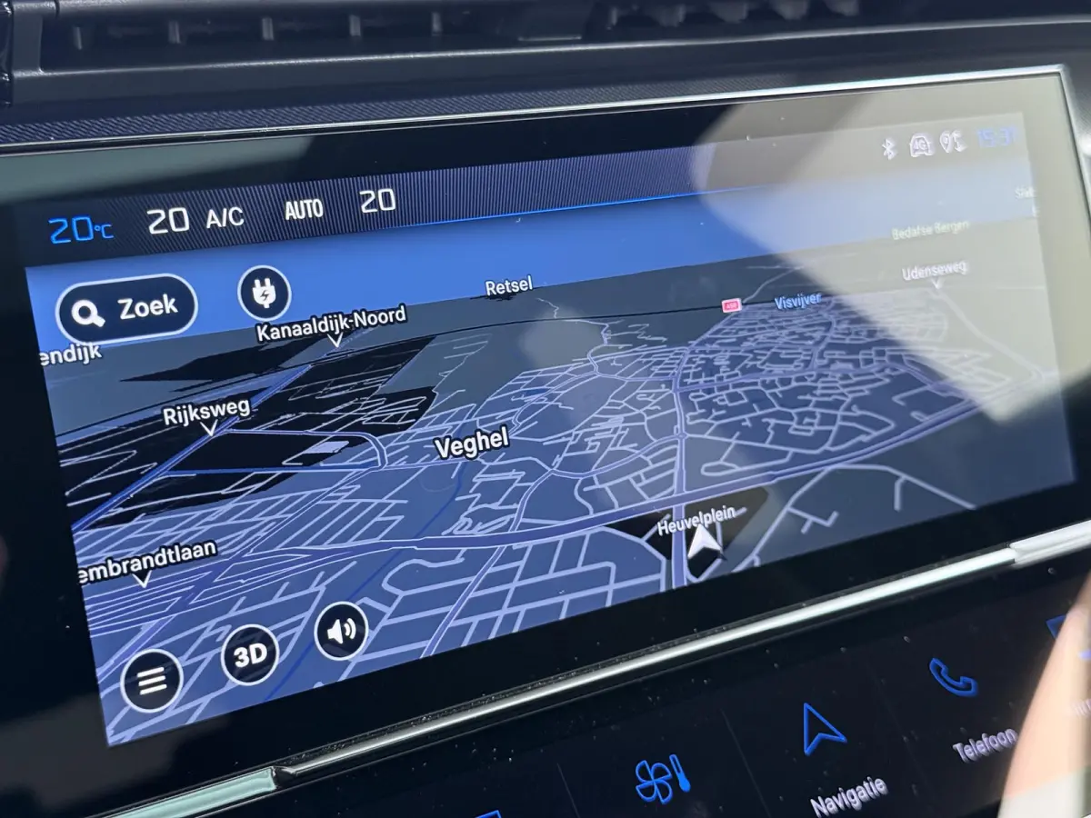 GT 58 kWh VAN:43.740,- VOOR:35.877,- UW HERFSTVOORDEEL:7.863,-NIEUWE AUTO 13KM!| FULL OPTION| PANO| FOCAL AUDIO| 360 CAMERA| ELEKTRISCHE ACHTERKLEP| ELEK. STOELEN| STOEL + STUURVERWARMING ME