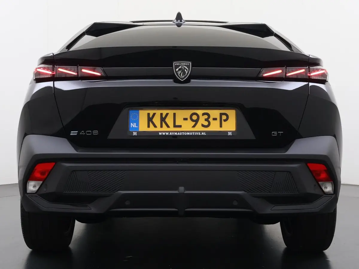 GT 58 kWh VAN:43.740,- VOOR:35.877,- UW HERFSTVOORDEEL:7.863,-NIEUWE AUTO 13KM!| FULL OPTION| PANO| FOCAL AUDIO| 360 CAMERA| ELEKTRISCHE ACHTERKLEP| ELEK. STOELEN| STOEL + STUURVERWARMING ME