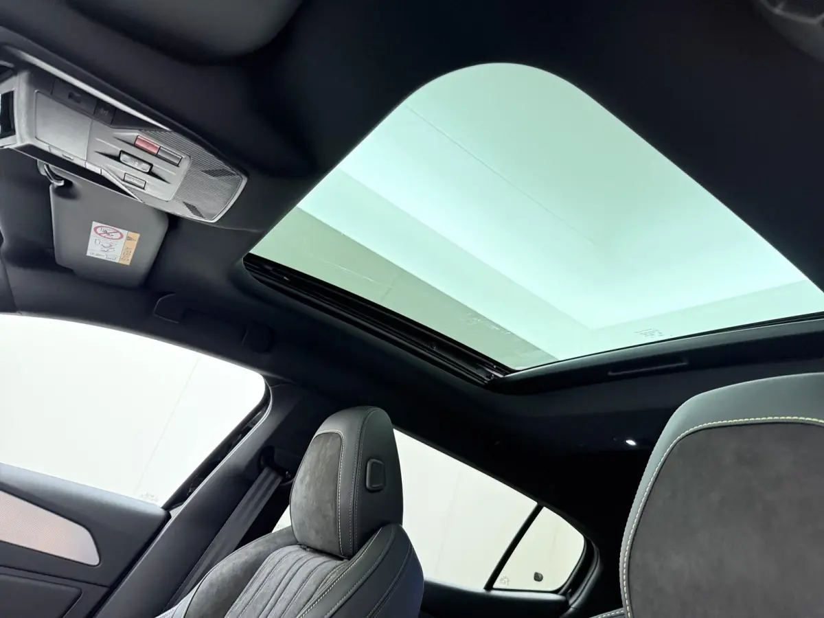 GT 58 kWh VAN:43.740,- VOOR:35.877,- UW HERFSTVOORDEEL:7.863,-NIEUWE AUTO 13KM!| FULL OPTION| PANO| FOCAL AUDIO| 360 CAMERA| ELEKTRISCHE ACHTERKLEP| ELEK. STOELEN| STOEL + STUURVERWARMING ME