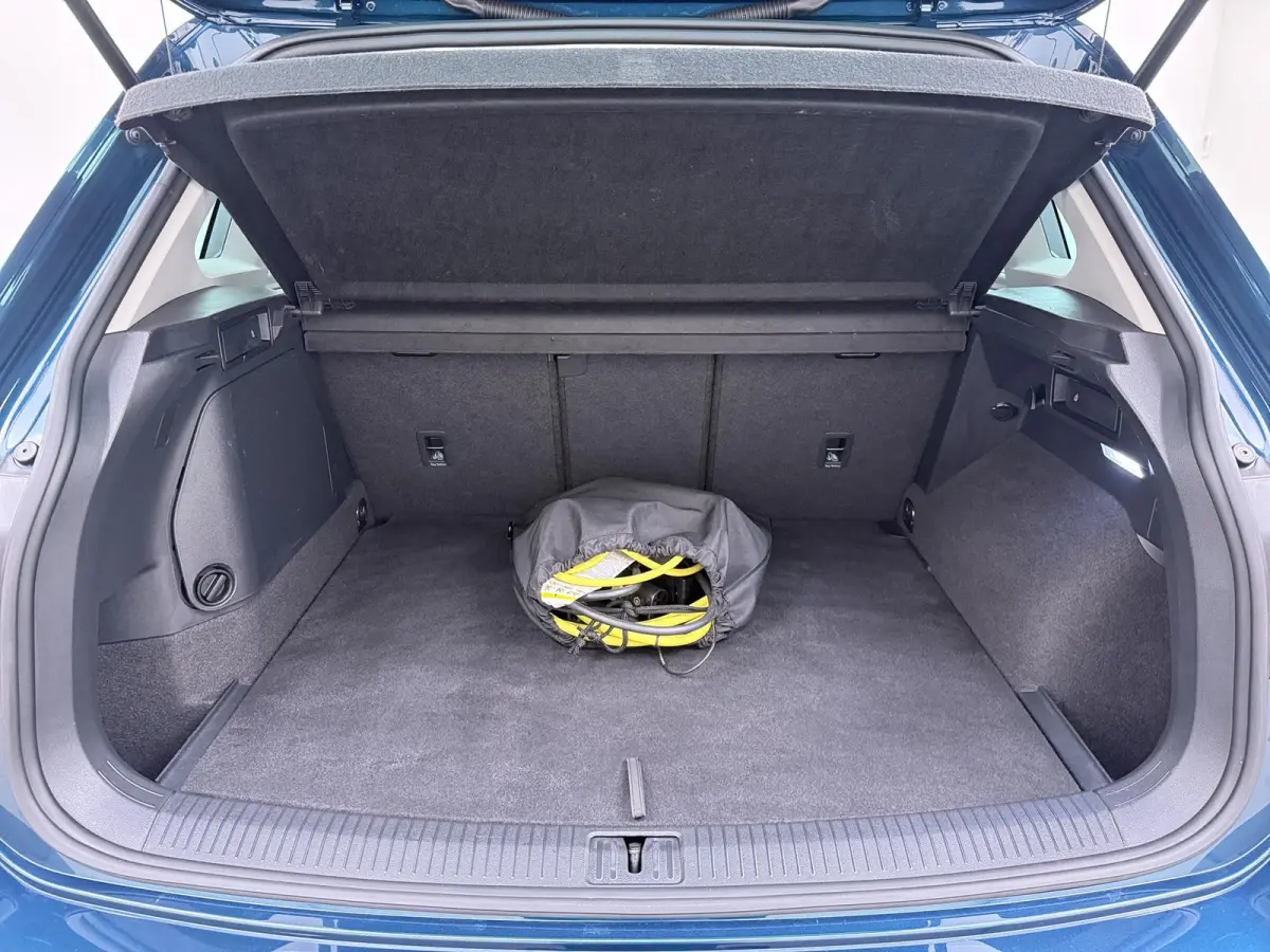 1.4 TSI eHybrid PHEV VAN:30.900,- VOOR:27.877,- UW HERFSTVOORDEEL:3.023,- DIRECT LEVERBAAR | RECENT ONDERHOUD UITGEVOERD | 360 CAMERA ZICHT | STOEL- EN STUURWIELVERWARMING | PANORAMADAK | IN