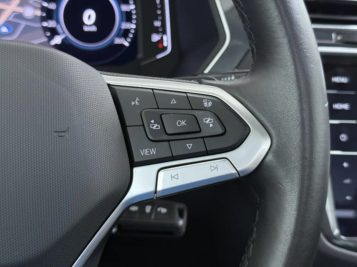 1.4 TSI eHybrid PHEV VAN:30.900,- VOOR:27.877,- UW HERFSTVOORDEEL:3.023,- DIRECT LEVERBAAR | RECENT ONDERHOUD UITGEVOERD | 360 CAMERA ZICHT | STOEL- EN STUURWIELVERWARMING | PANORAMADAK | IN
