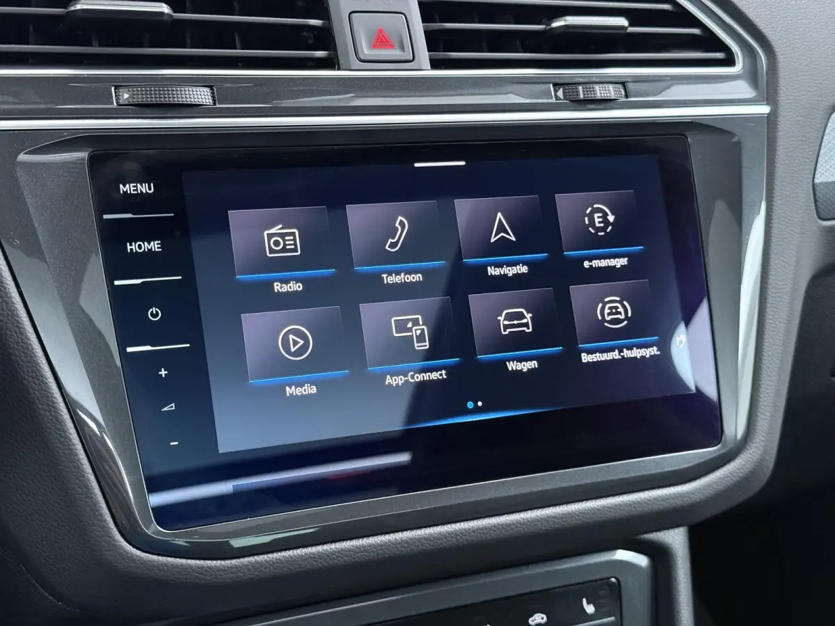 1.4 TSI eHybrid PHEV VAN:30.900,- VOOR:27.877,- UW HERFSTVOORDEEL:3.023,- DIRECT LEVERBAAR | RECENT ONDERHOUD UITGEVOERD | 360 CAMERA ZICHT | STOEL- EN STUURWIELVERWARMING | PANORAMADAK | IN