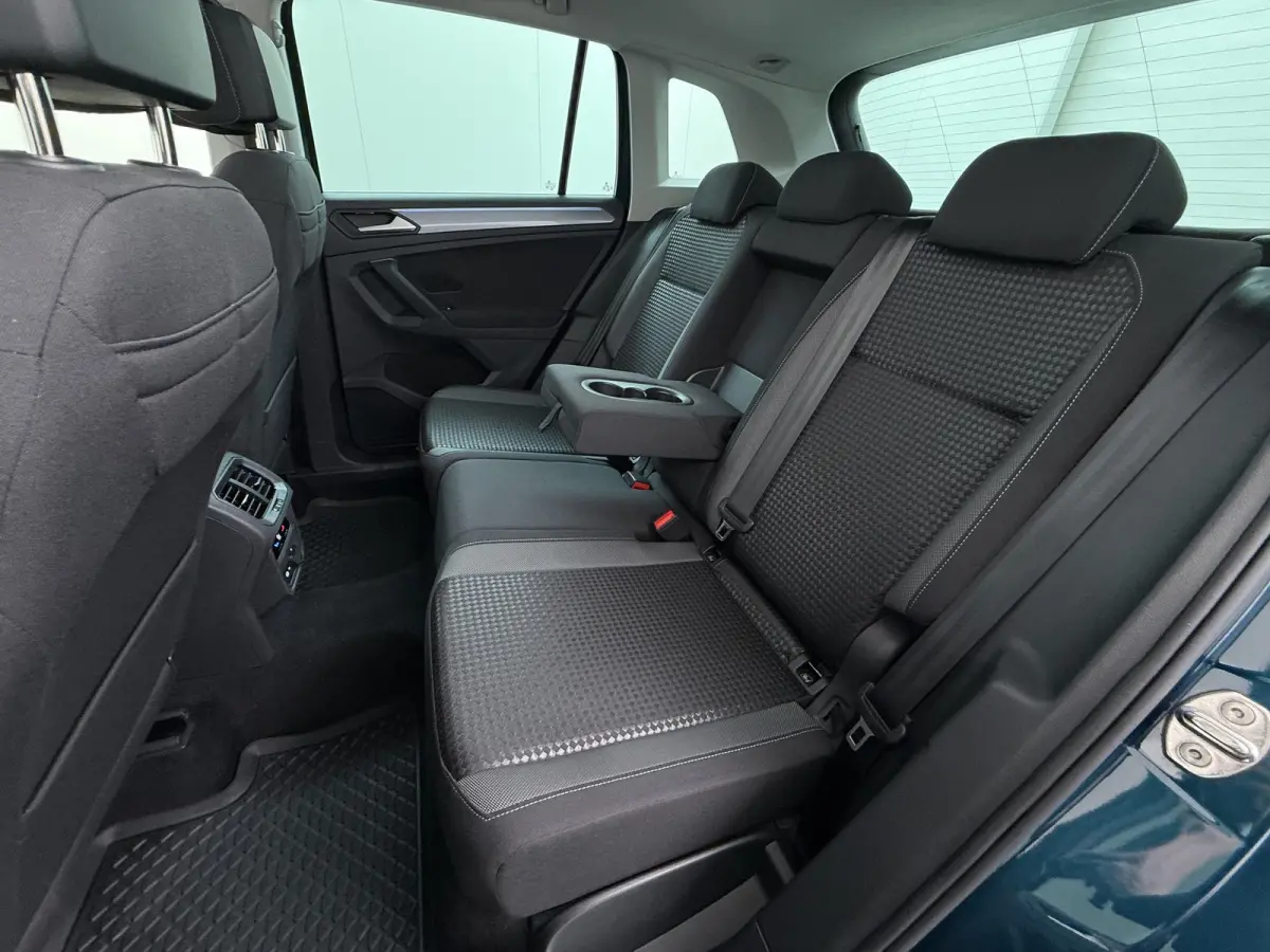 1.4 TSI eHybrid PHEV VAN:30.900,- VOOR:27.877,- UW HERFSTVOORDEEL:3.023,- DIRECT LEVERBAAR | RECENT ONDERHOUD UITGEVOERD | 360 CAMERA ZICHT | STOEL- EN STUURWIELVERWARMING | PANORAMADAK | IN