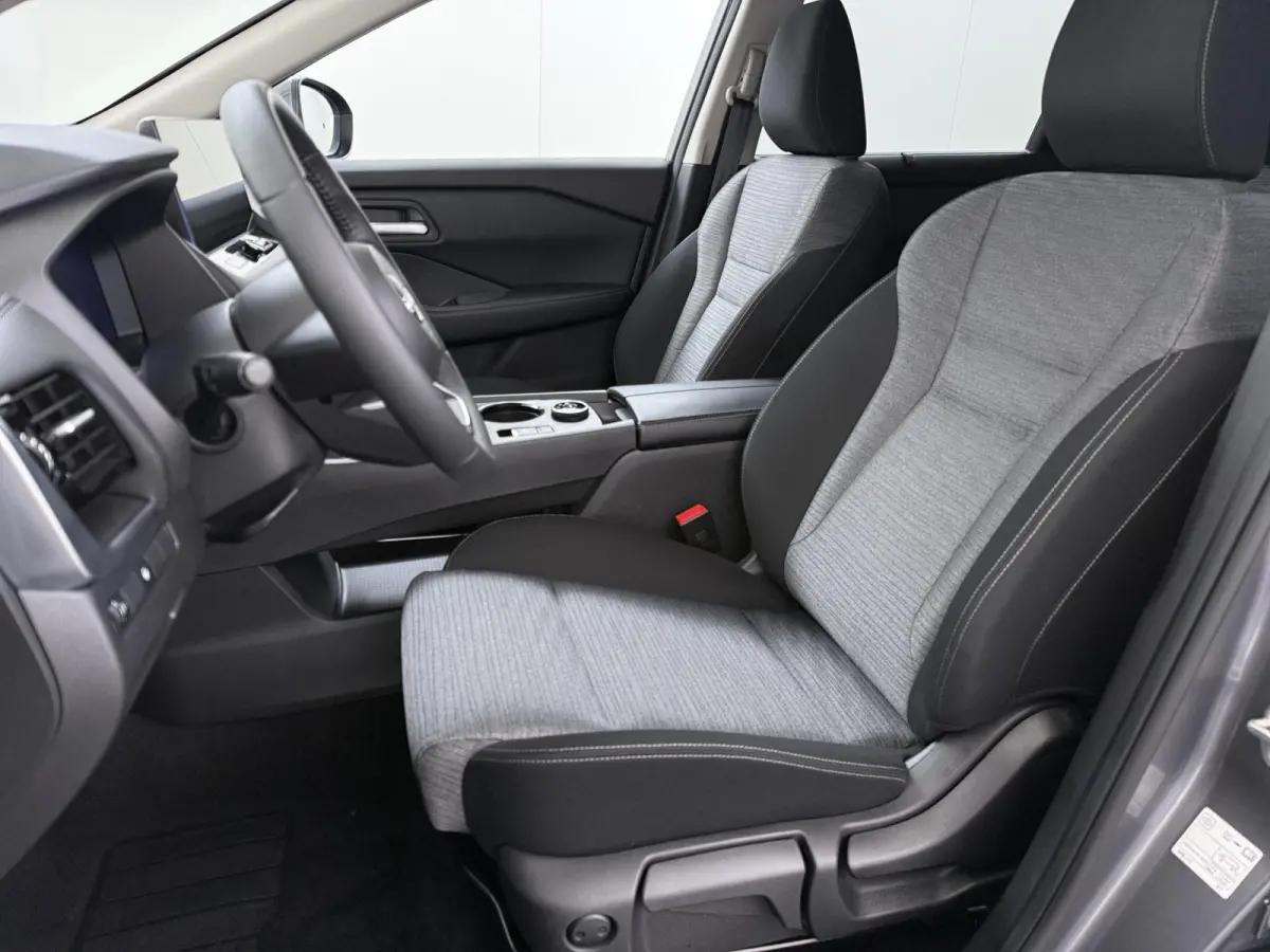 1.5 e-4orce N-Connecta Family Pack VAN:43.900,- VOOR:39.877,- UW HERFSTVOORDEEL:4.023,- NET ONDERHOUD GEHAD BIJ NISSAN!| VOLLEDIGE FABRIEKS GARANTIE TOT 03-2028 | VOOR & ACHTERSTOELEN VERWAR
