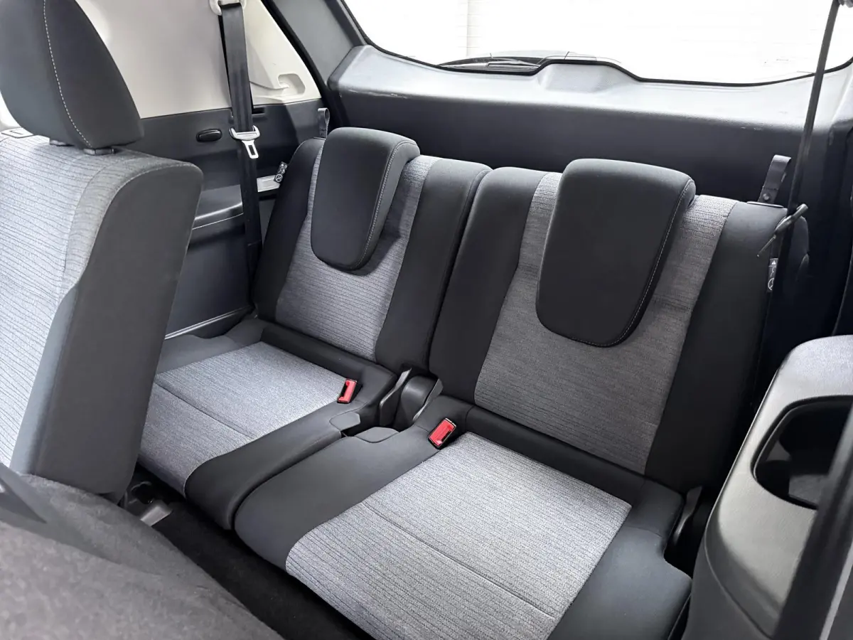 1.5 e-4orce N-Connecta Family Pack VAN:43.900,- VOOR:39.877,- UW HERFSTVOORDEEL:4.023,- NET ONDERHOUD GEHAD BIJ NISSAN!| VOLLEDIGE FABRIEKS GARANTIE TOT 03-2028 | VOOR & ACHTERSTOELEN VERWAR