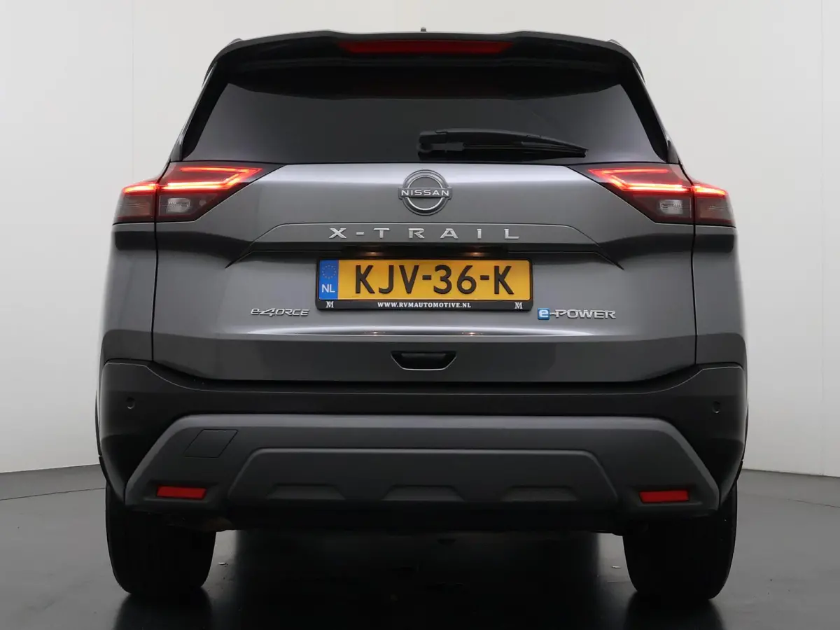 1.5 e-4orce N-Connecta Family Pack VAN:43.900,- VOOR:39.877,- UW HERFSTVOORDEEL:4.023,- NET ONDERHOUD GEHAD BIJ NISSAN!| VOLLEDIGE FABRIEKS GARANTIE TOT 03-2028 | VOOR & ACHTERSTOELEN VERWAR