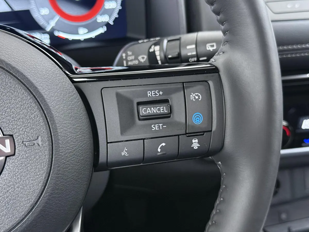 1.5 e-4orce N-Connecta Family Pack VAN:43.900,- VOOR:39.877,- UW HERFSTVOORDEEL:4.023,- NET ONDERHOUD GEHAD BIJ NISSAN!| VOLLEDIGE FABRIEKS GARANTIE TOT 03-2028 | VOOR & ACHTERSTOELEN VERWAR