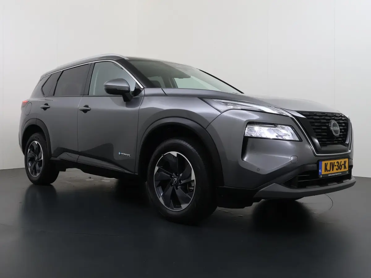 1.5 e-4orce N-Connecta Family Pack VAN:43.900,- VOOR:39.877,- UW HERFSTVOORDEEL:4.023,- NET ONDERHOUD GEHAD BIJ NISSAN!| VOLLEDIGE FABRIEKS GARANTIE TOT 03-2028 | VOOR & ACHTERSTOELEN VERWAR