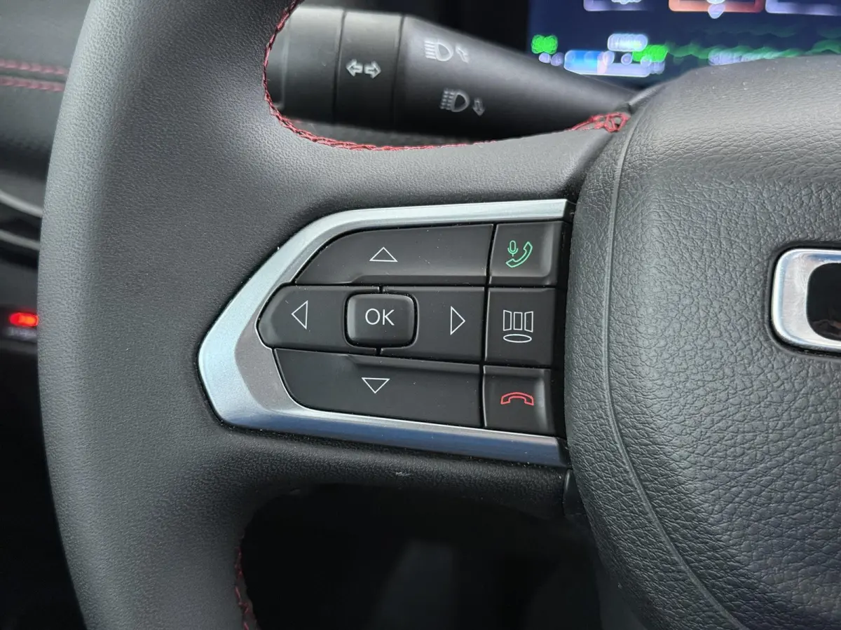4xe 240 Plug-in Hybrid Trailhawk VAN: 31.900,- VOOR: 26.877,- UW HERFSTVOORDEEL: 5.023,-  1.3 Plug-In Hybrid | 4WD PHEV | ADAPTIVE CRUISE CONTROL | ACHTERUIT RIJ CAMERA | 20.000KM |
