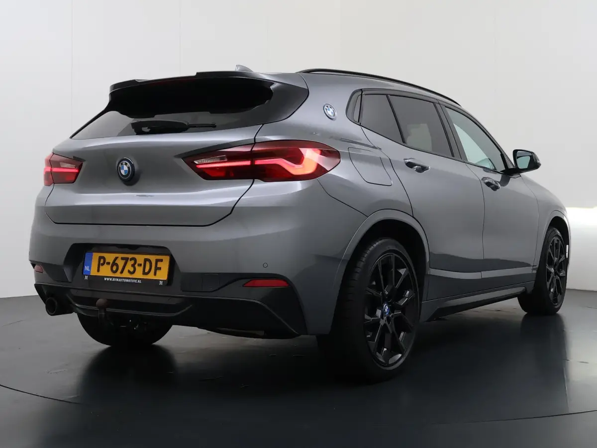 xDrive25e M SPORT Business Edition Plus VAN: 30.900,- VOOR: 27.330,- UW HERFSTVOORDEEL: 3.570,-  BOMVOL | PHEV| PANO| NAP| STOEL + STUURVERWARMING| COMFORT ACCESS| ELEK. ACHTERKLEP| AFNEEMBA