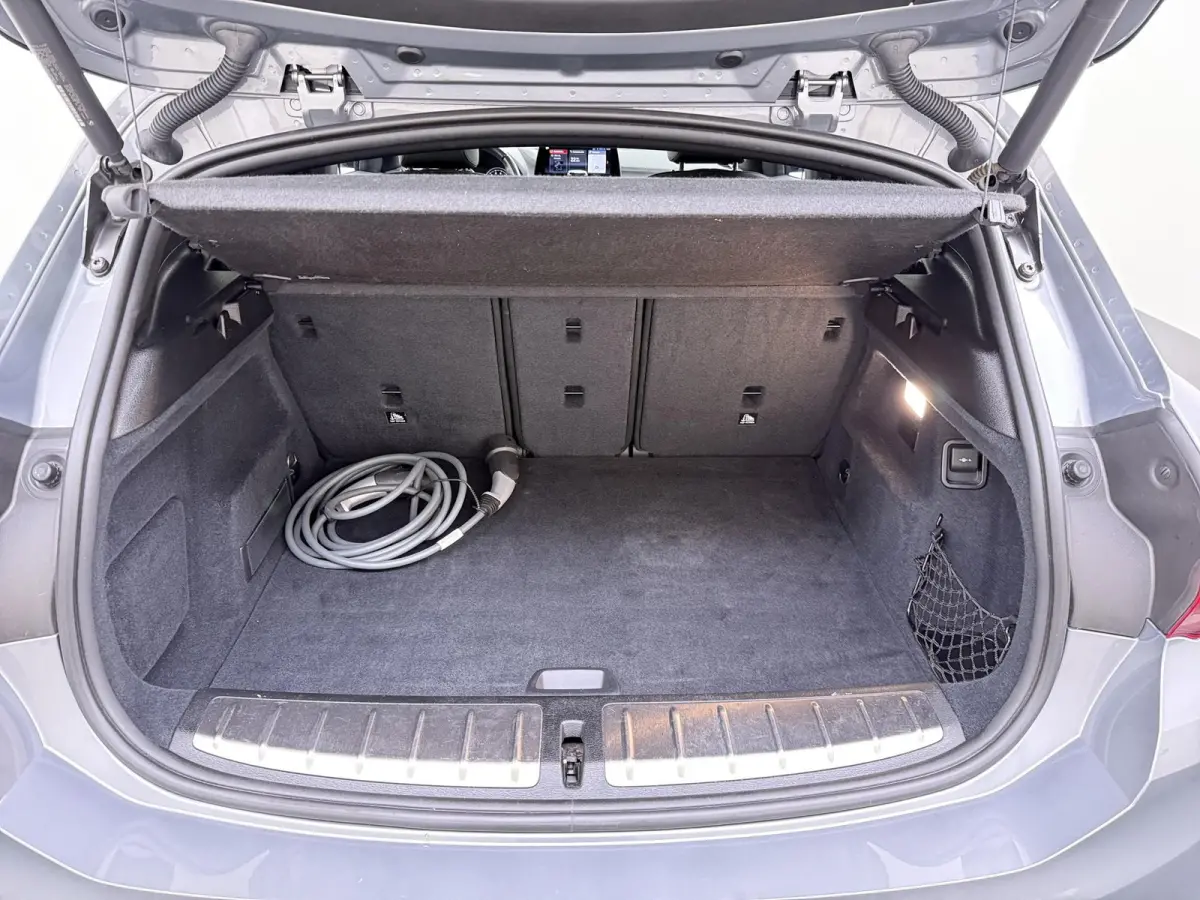xDrive25e M SPORT Business Edition Plus VAN: 30.900,- VOOR: 27.330,- UW HERFSTVOORDEEL: 3.570,-  BOMVOL | PHEV| PANO| NAP| STOEL + STUURVERWARMING| COMFORT ACCESS| ELEK. ACHTERKLEP| AFNEEMBA