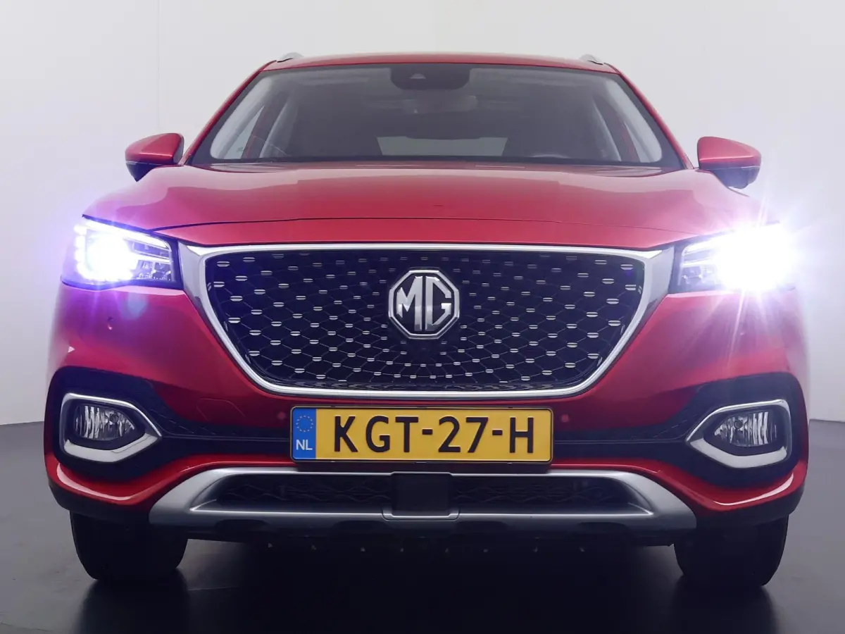 1.5 TGDI Luxury PHEV | MEGA COMPLEET! | COMPLETE HISTORIE AANWEZIG | FABRIEKSGARANTIE T/M 011-2030 | 52km WLTP ELECTR RIJBEREIK, TOTAAL RIJBEREIK TOT 1.000km! |