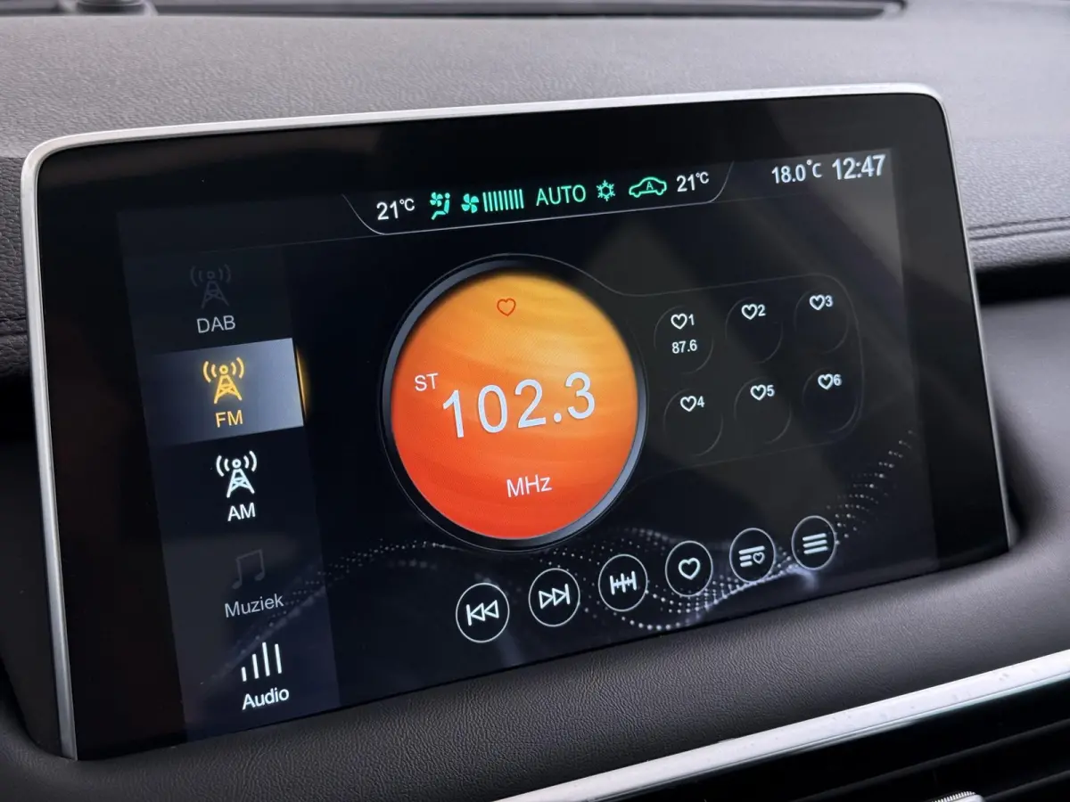 1.5 TGDI Luxury VAN: 24.900,- VOOR: 19.877,- UW HERFSTVOORDEEL: 5.023,-  PHEV | MEGA COMPLEET! | COMPLETE HISTORIE AANWEZIG | FABRIEKSGARANTIE T/M 011-2030 | 52km WLTP ELECTR RIJBEREIK, TOTA