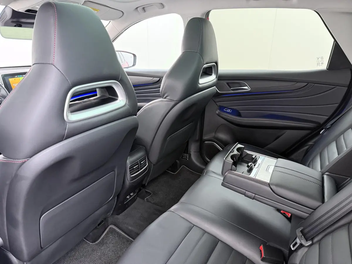 1.5 TGDI Luxury VAN: 24.900,- VOOR: 19.877,- UW HERFSTVOORDEEL: 5.023,-  PHEV | MEGA COMPLEET! | COMPLETE HISTORIE AANWEZIG | FABRIEKSGARANTIE T/M 011-2030 | 52km WLTP ELECTR RIJBEREIK, TOTA