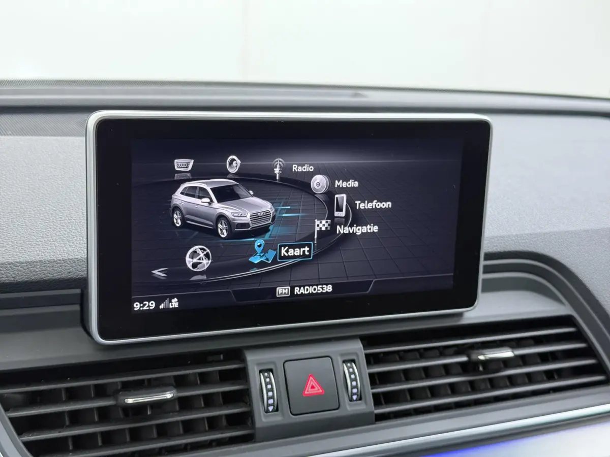 55 TFSI e quattro Competition 32.000KM! |PANO| ELEKTRISCHE TREKHAAK| ELEK. ACHTERKLEP |MASSAGE| ADAPTIVE CRUISE| CAMERA| NET ONDERHOUD GEHAD RIJKLAAR INCL. 12 MND BOVAG GARANTIE| SFEERVERLIC