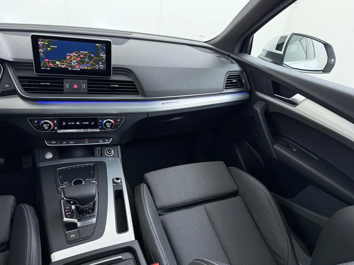 55 TFSI e quattro Competition 32.000KM! |PANO| ELEKTRISCHE TREKHAAK| ELEK. ACHTERKLEP |MASSAGE| ADAPTIVE CRUISE| CAMERA| NET ONDERHOUD GEHAD RIJKLAAR INCL. 12 MND BOVAG GARANTIE| SFEERVERLIC