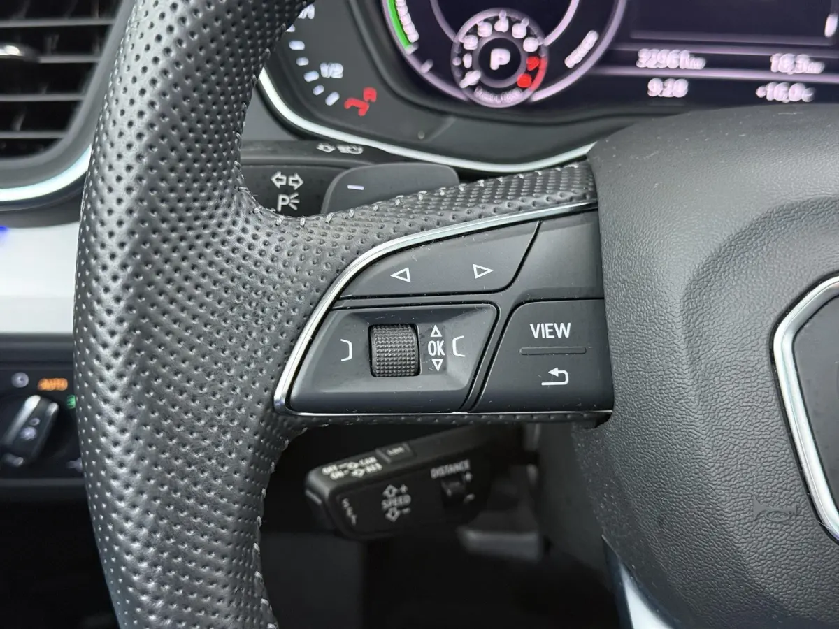 55 TFSI e quattro Competition 32.000KM! |PANO| ELEKTRISCHE TREKHAAK| ELEK. ACHTERKLEP |MASSAGE| ADAPTIVE CRUISE| CAMERA| NET ONDERHOUD GEHAD RIJKLAAR INCL. 12 MND BOVAG GARANTIE| SFEERVERLIC