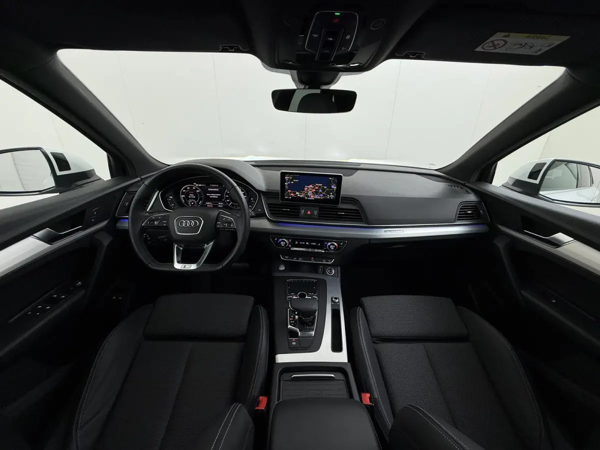 55 TFSI e quattro Competition 32.000KM! |PANO| ELEKTRISCHE TREKHAAK| ELEK. ACHTERKLEP |MASSAGE| ADAPTIVE CRUISE| CAMERA| NET ONDERHOUD GEHAD RIJKLAAR INCL. 12 MND BOVAG GARANTIE| SFEERVERLIC