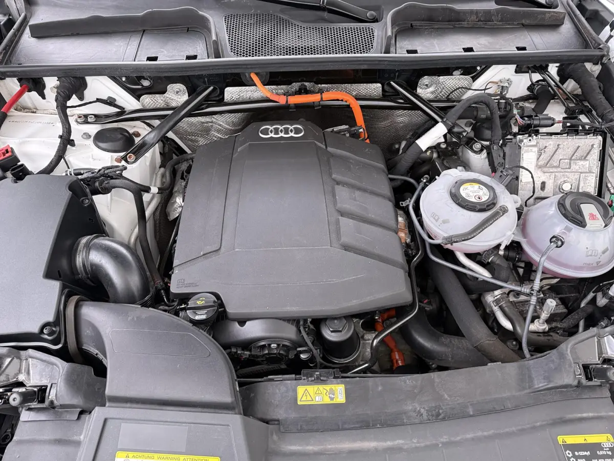 55 TFSI e quattro Competition 32.000KM! |PANO| ELEKTRISCHE TREKHAAK| ELEK. ACHTERKLEP |MASSAGE| ADAPTIVE CRUISE| CAMERA| NET ONDERHOUD GEHAD RIJKLAAR INCL. 12 MND BOVAG GARANTIE| SFEERVERLIC