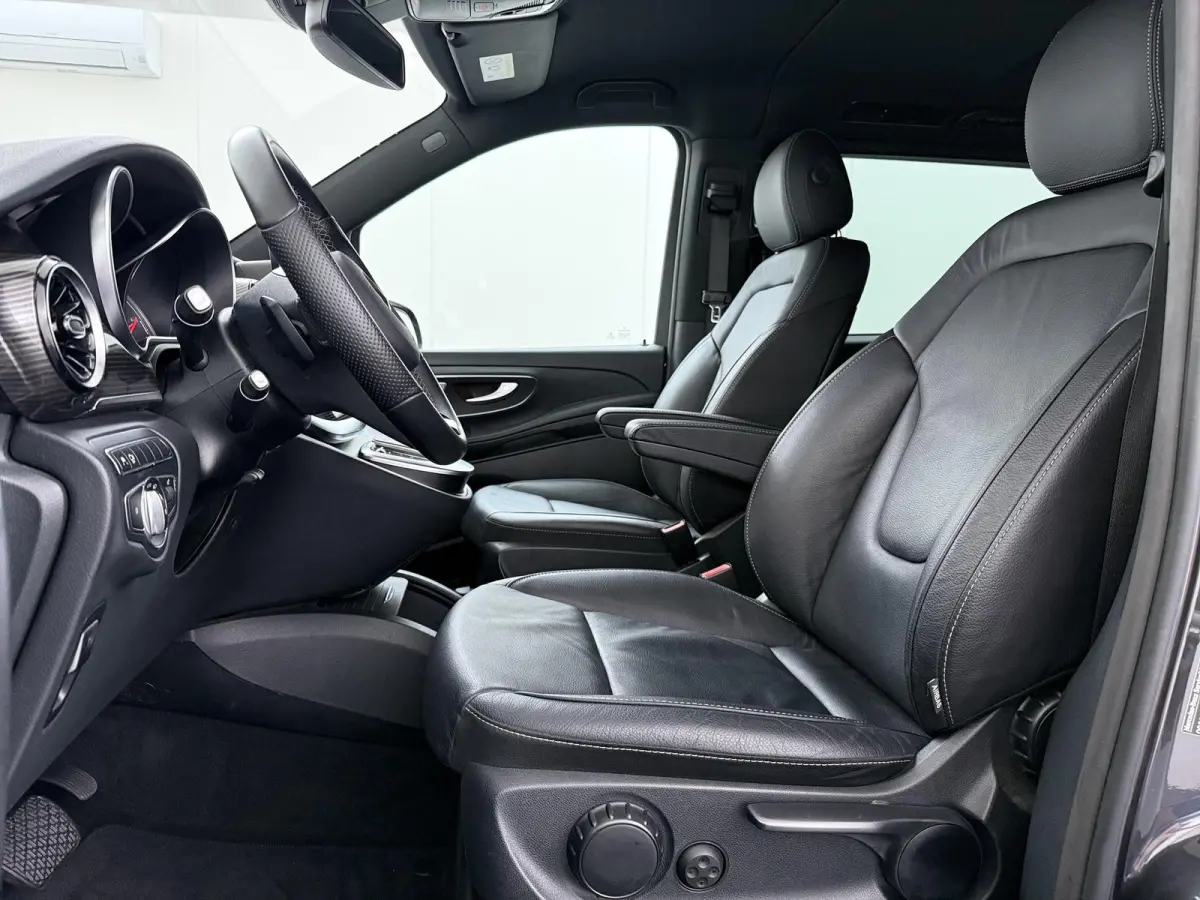 300 L2 Business Solution Limited 90 kWh RIJKLAARPRIJS INC. 12MND BOVAG GARANTIE | SOH 95% | 8pl  | ELECTR. SCHUIFDEUREN | DODE HOEK | 360 CAMERA |LEDER | RIJKLAARPRIJS incl. 12mnd BOVAG GARA
