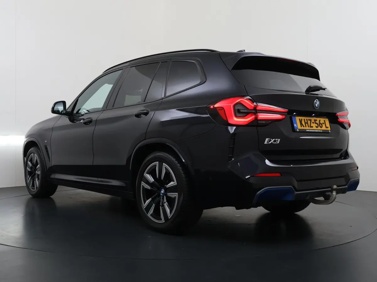 Executive 80 kWh M-Sport |SOH 99% | ELEKTRISCHE TREKHAAK| ELEKTRISCHE ACHTERKLEP| PANORAMADAK| DRIVING ASSISTENT PROFESSIONAL| DODE HOEK SENSOR| STOELVERWARMING