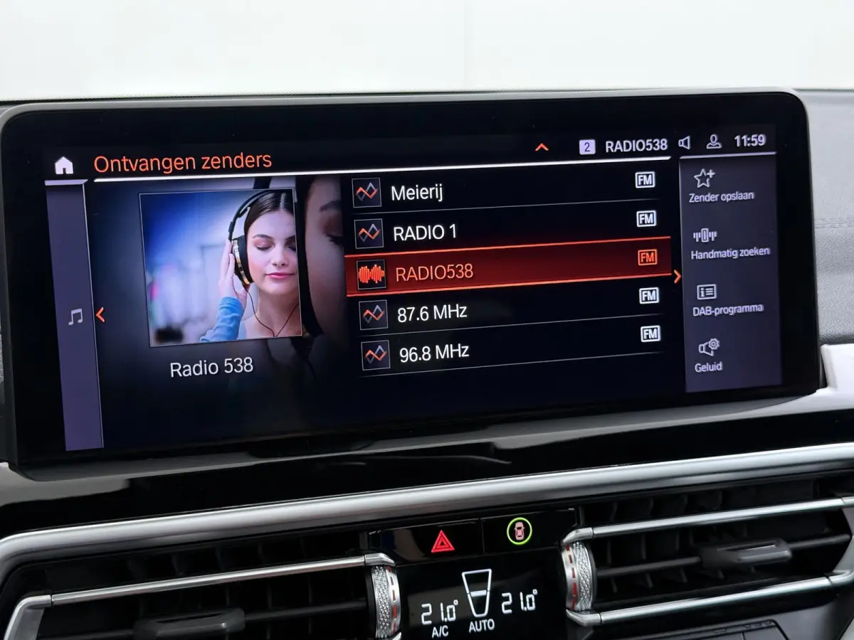 Executive 80 kWh M-Sport |SOH 99% | ELEKTRISCHE TREKHAAK| ELEKTRISCHE ACHTERKLEP| PANORAMADAK| DRIVING ASSISTENT PROFESSIONAL| DODE HOEK SENSOR| STOELVERWARMING