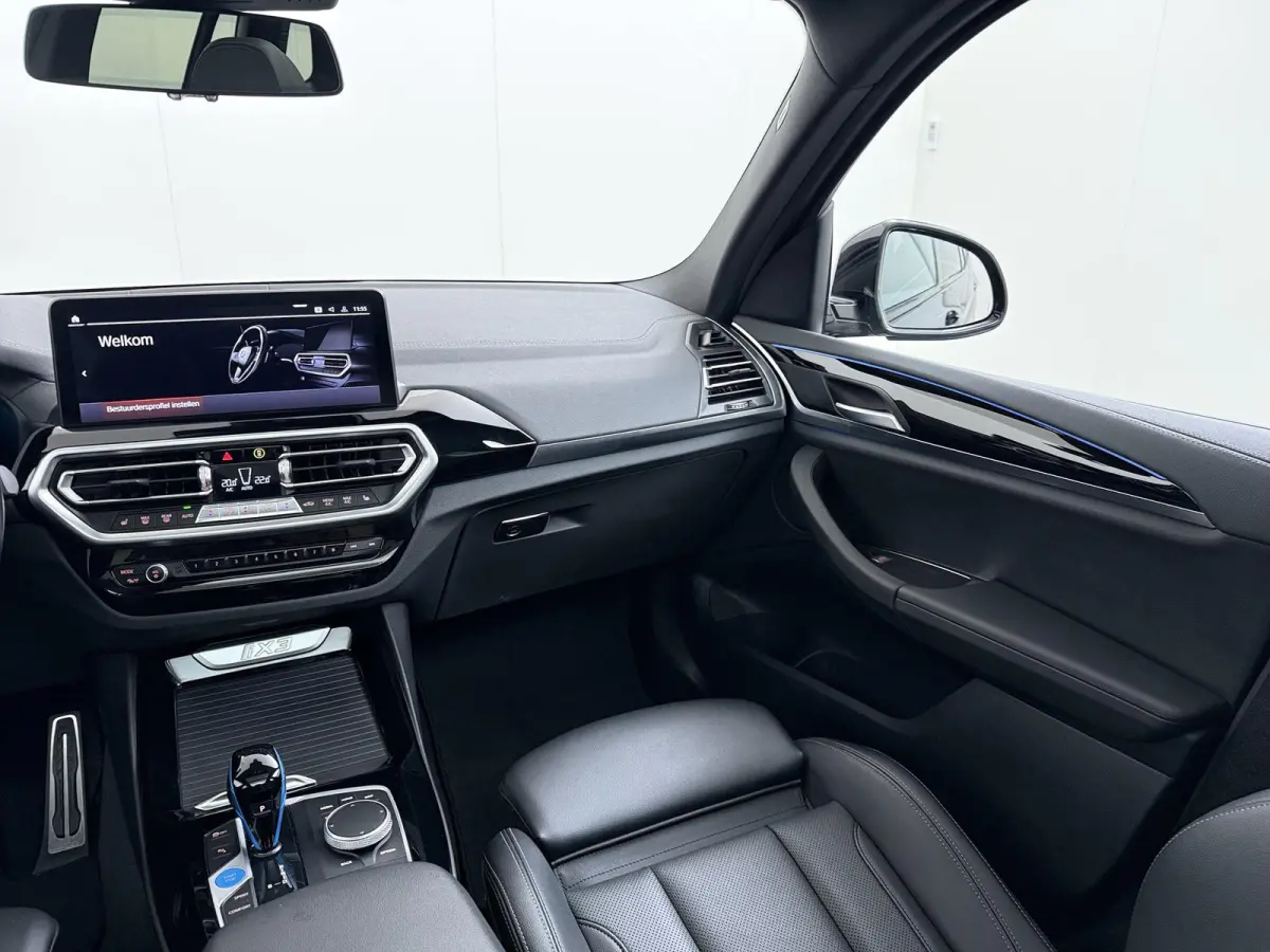 Executive 80 kWh M-Sport |SOH 99% | ELEKTRISCHE TREKHAAK| ELEKTRISCHE ACHTERKLEP| PANORAMADAK| DRIVING ASSISTENT PROFESSIONAL| DODE HOEK SENSOR| STOELVERWARMING