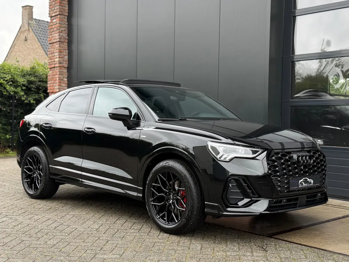 35 TFSI S-Line 150 pk Blackstyle/pano/Camera/sfeerverlichting