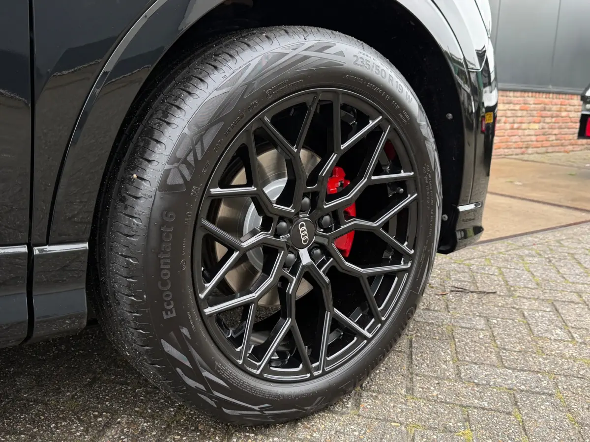 35 TFSI S-Line 150 pk Blackstyle/pano/Camera/sfeerverlichting