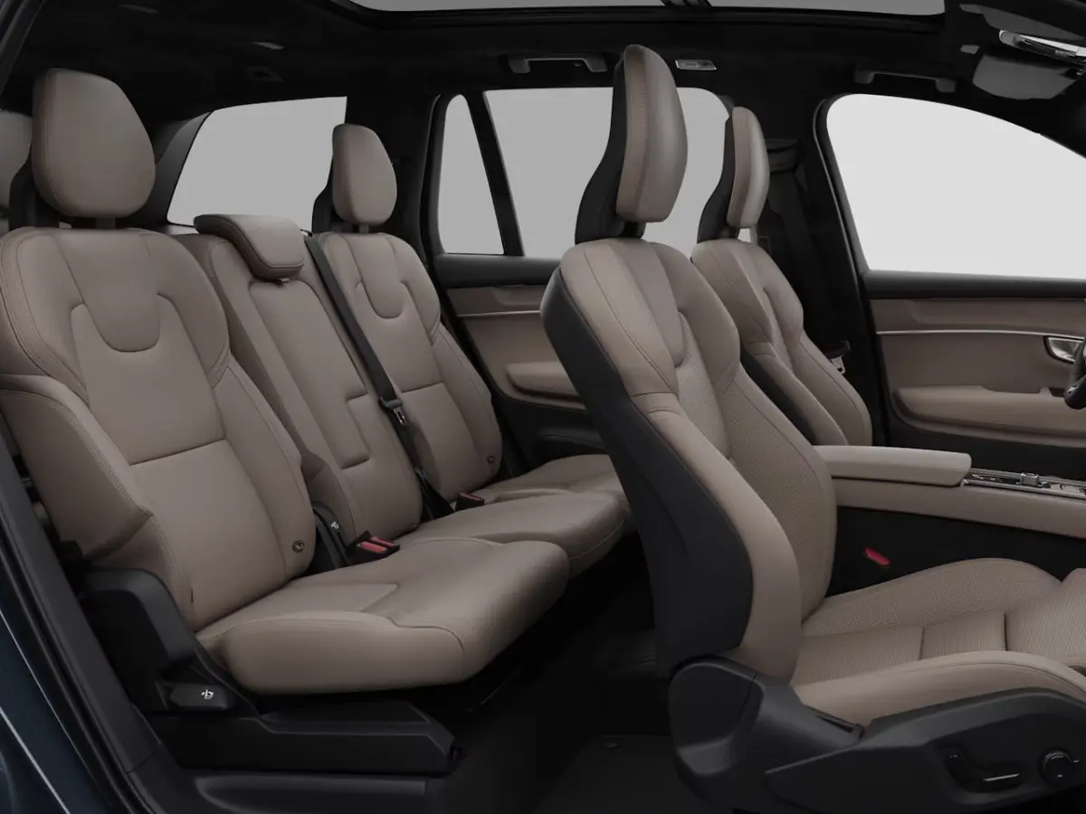 2.0 T8 Plug-in hybrid AWD Ultra Dark Exec. Ed. | 10A Schucko - Mennekes 7 meter laadkabel  | 2 stoelen op derde rij | Bowers & Wilkins audiosysteem