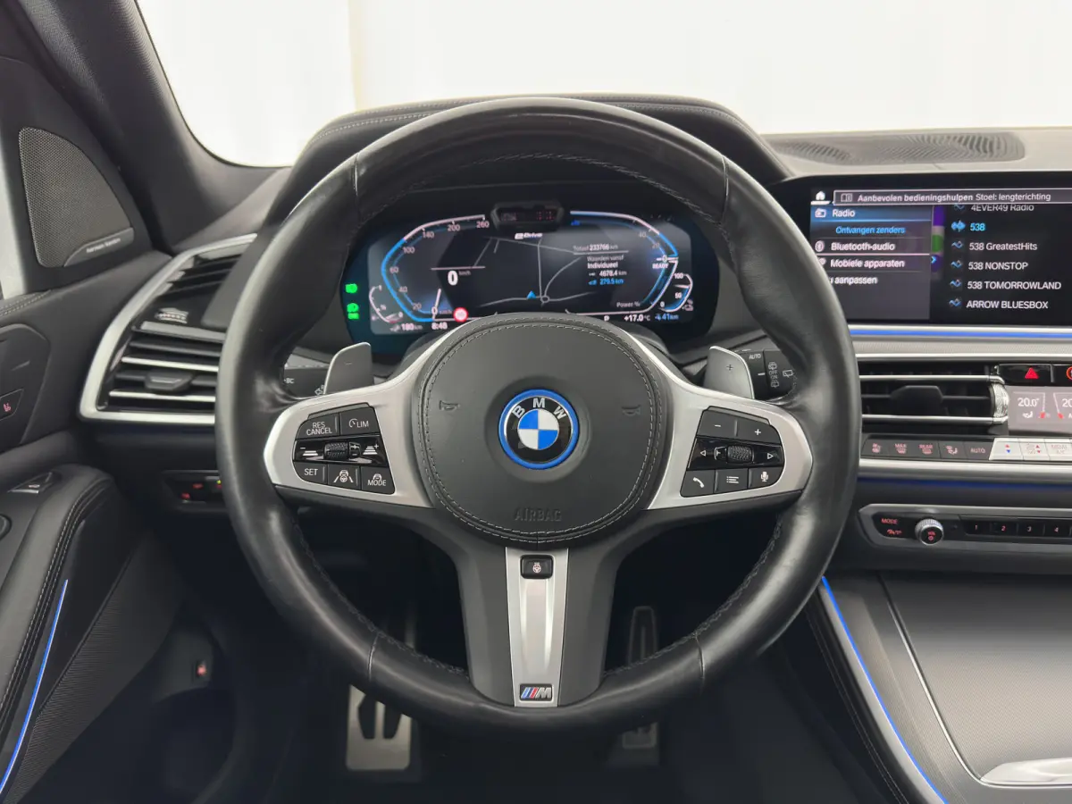 xDrive45e M-Sport-Styling High Executive (Plug-In) {SoH-91%} (INCL-BTW) *PANO | LEATHER | LASER-LED | HARMAN/KARDON | MEMORY-PACK | TOPVIEW | ADAPTIVE-CRUISE | BLINDSPOT | DIGI-COCKPIT | PRI