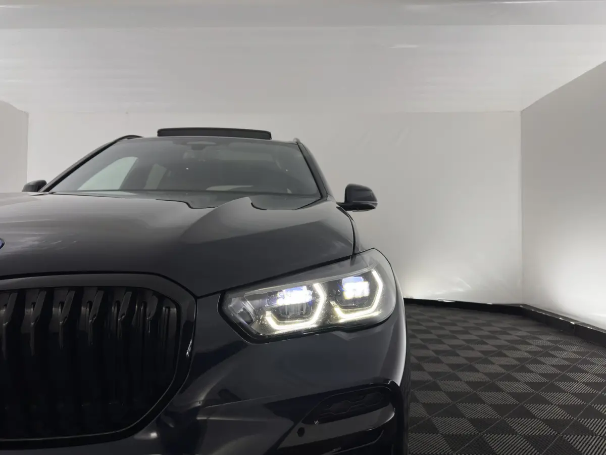 xDrive45e M-Sport-Styling High Executive (Plug-In) {SoH-91%} (INCL-BTW) *PANO | LEATHER | LASER-LED | HARMAN/KARDON | MEMORY-PACK | TOPVIEW | ADAPTIVE-CRUISE | BLINDSPOT | DIGI-COCKPIT | PRI
