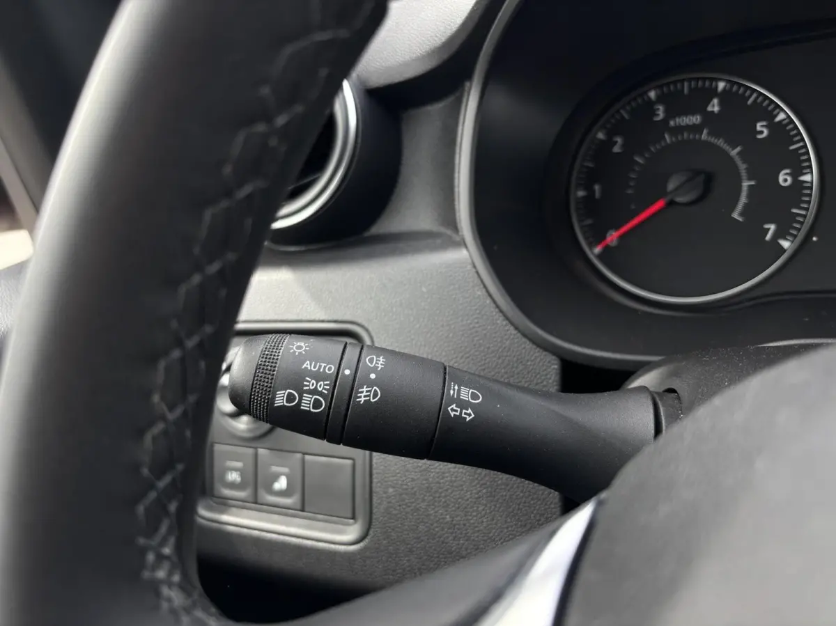 1.0 TCe Bi-Fuel LPG Prestige cruise camera keyless