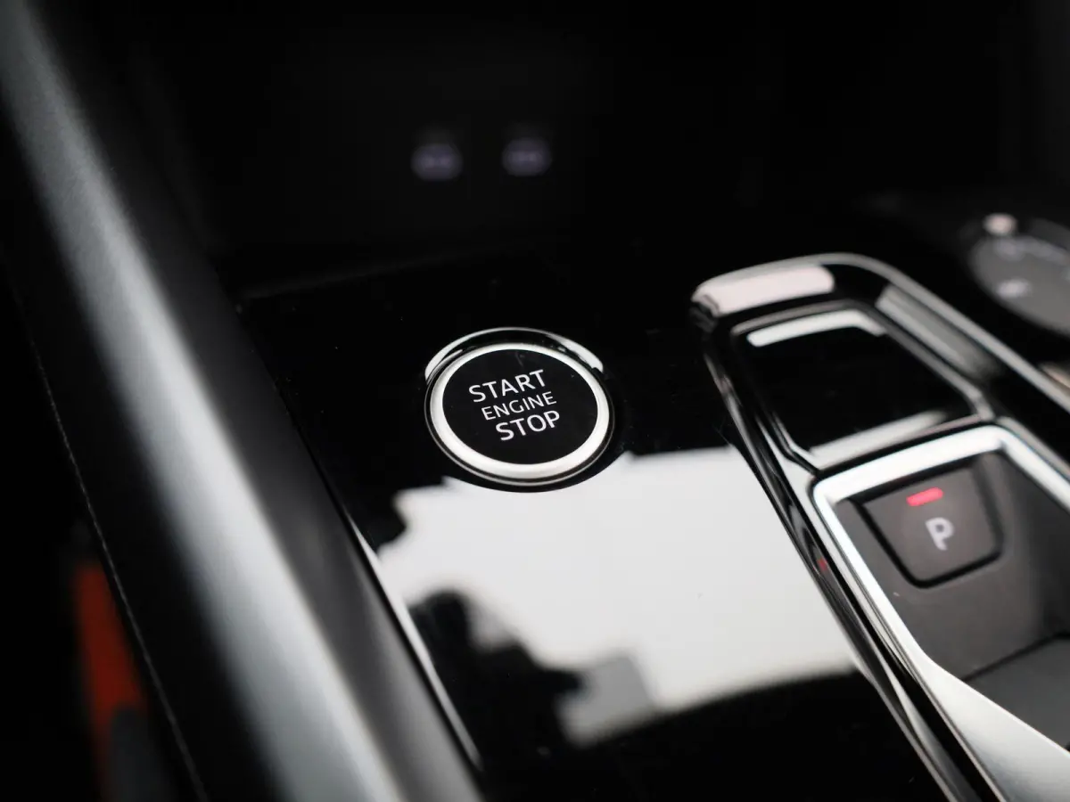 40 TFSI e S edition Navigatie | head up display | Airco | Stoelverwarming | Sonos Audio systeem |