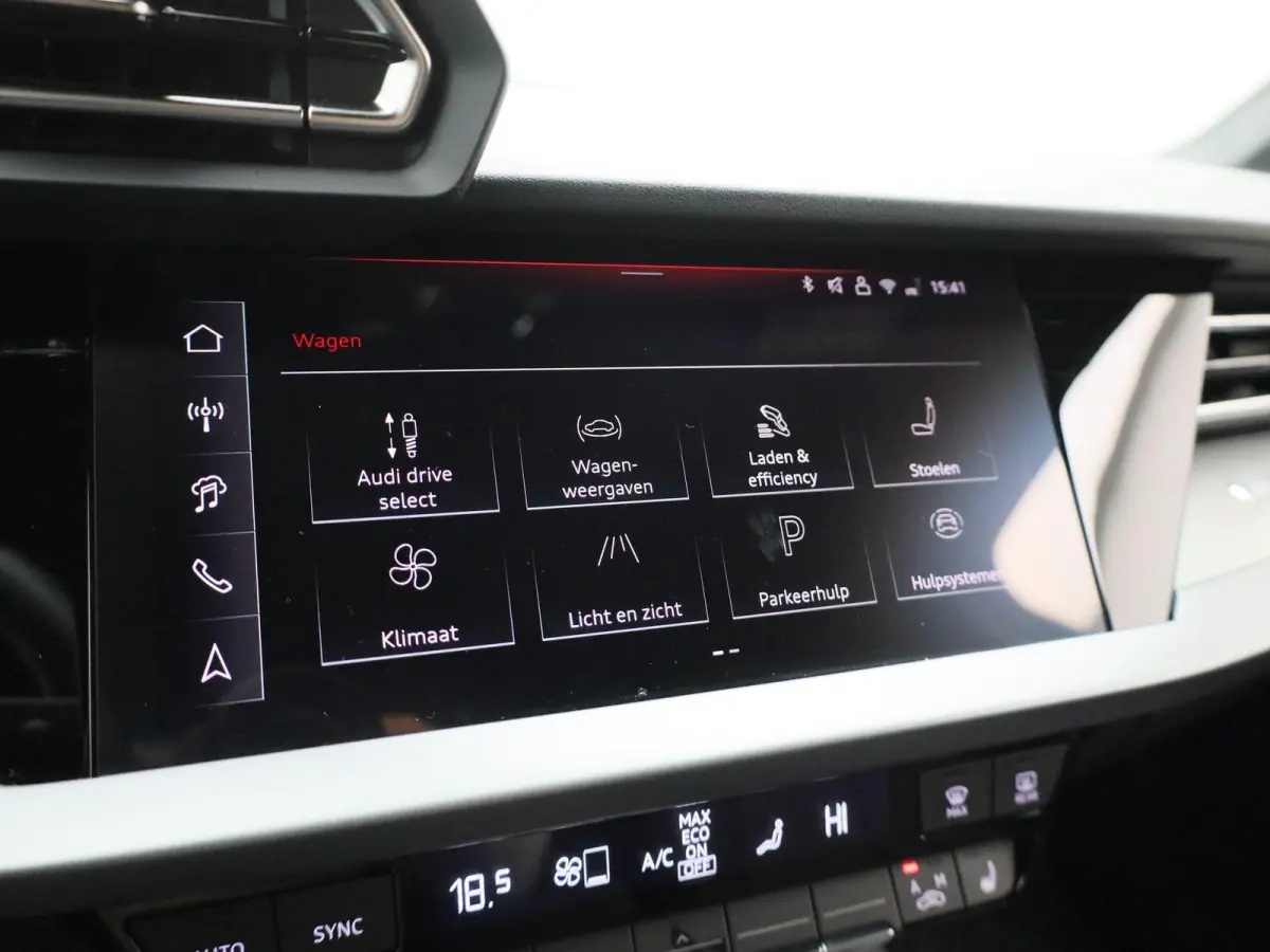 40 TFSI e S edition Navigatie | head up display | Airco | Stoelverwarming | Sonos Audio systeem |